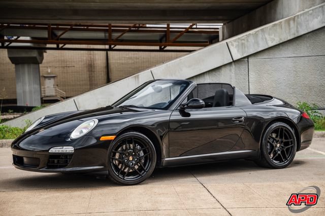 Used 2010 Porsche 911 Carrera RWD image 30