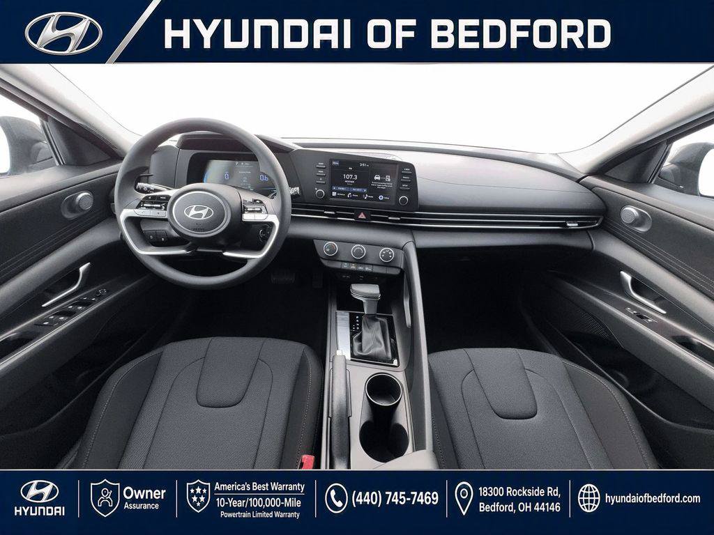 New 2026 Hyundai Elantra SE FWD image 16