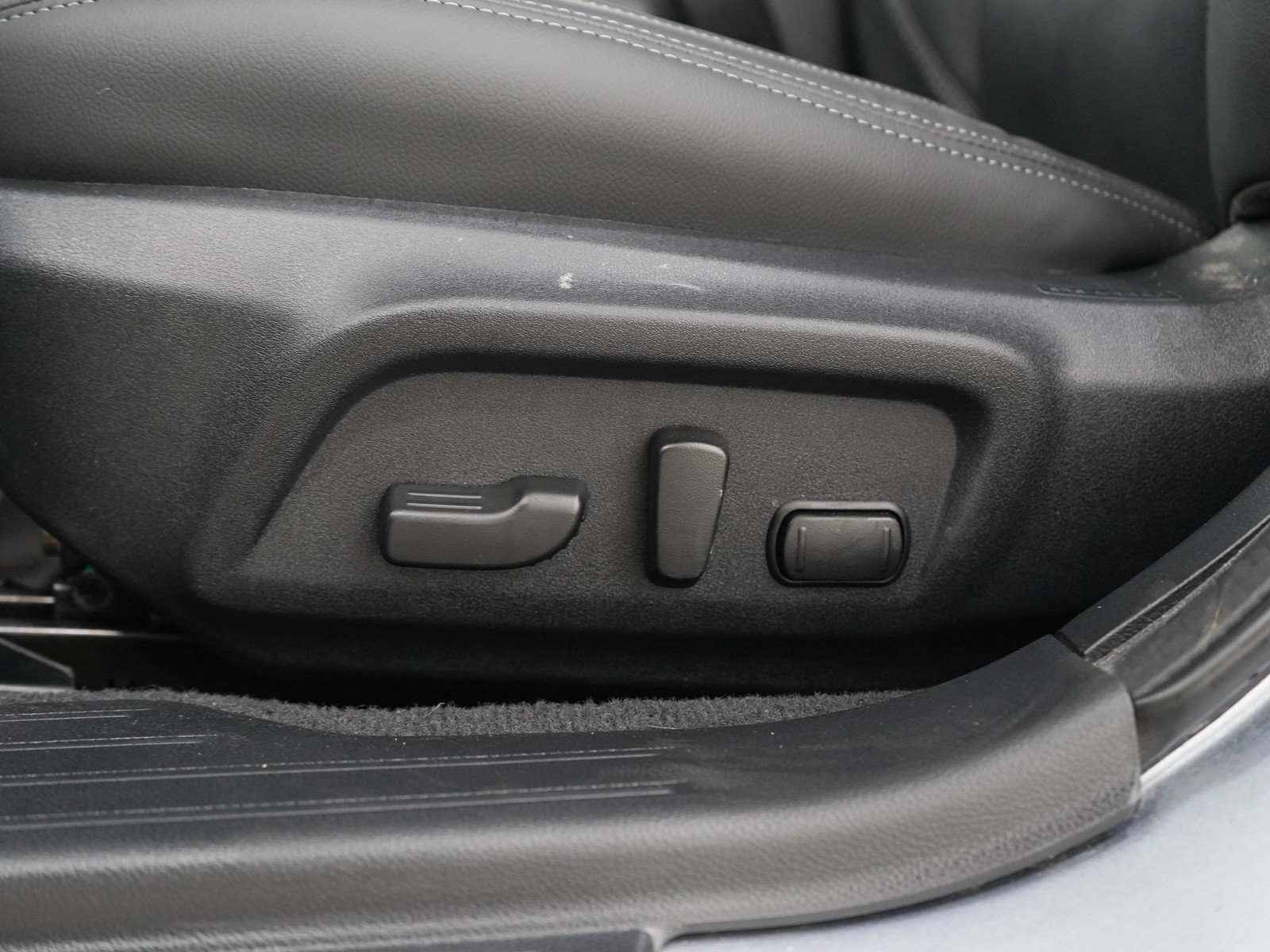Used 2019 Subaru Outback 2.5i Limited w/ Popular Package #2 AWD/4WD image 28
