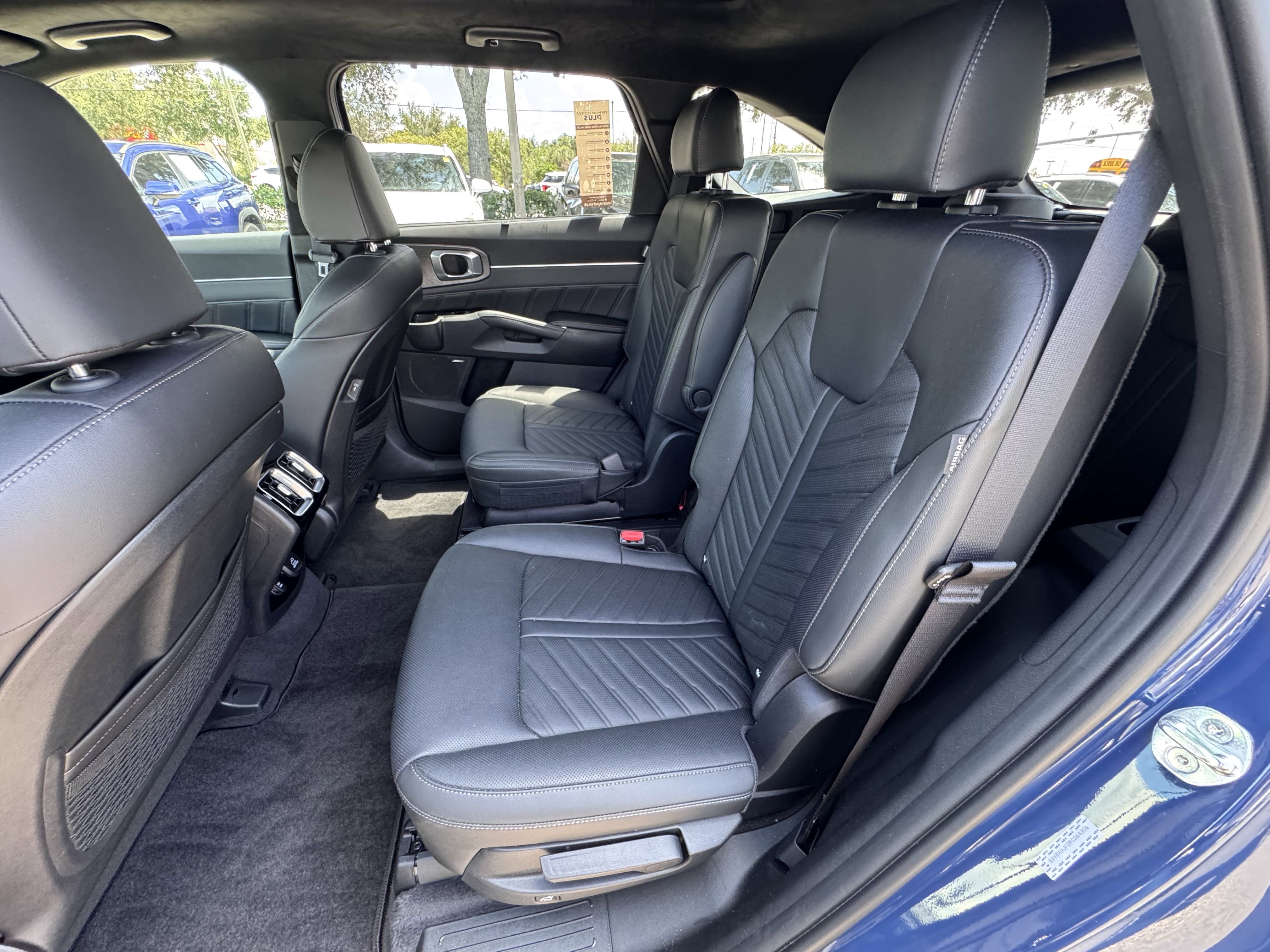 Certified 2024 Kia Sorento SX Prestige image 17