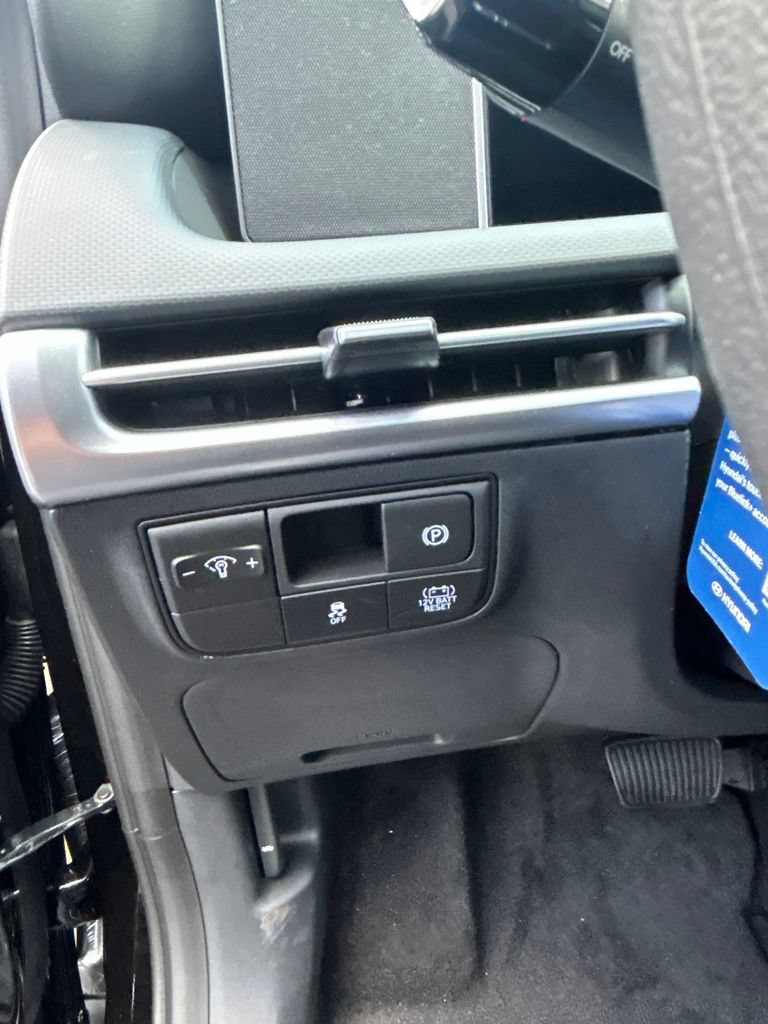 New 2026 Hyundai Tucson Blue SE AWD/4WD image 34