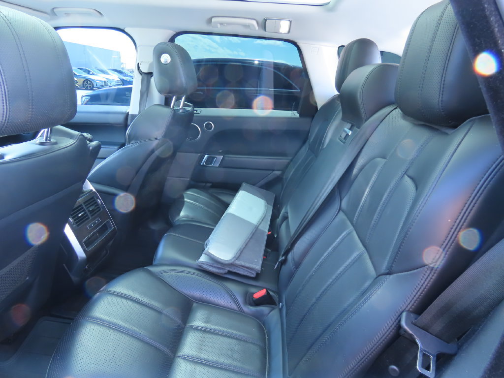 Used 2016 Land Rover Range Rover Sport HSE AWD/4WD image 11