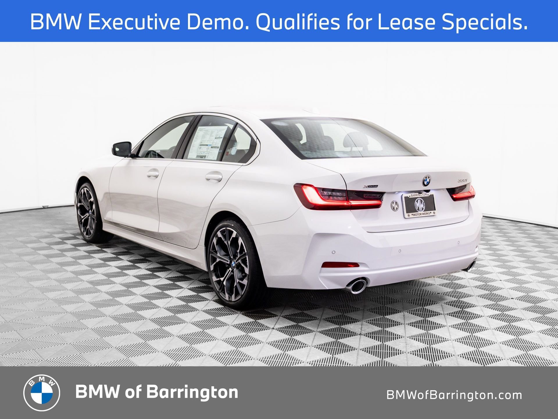 New 2026 BMW 330i xDrive Sedan w/ Convenience Package AWD/4WD image 3