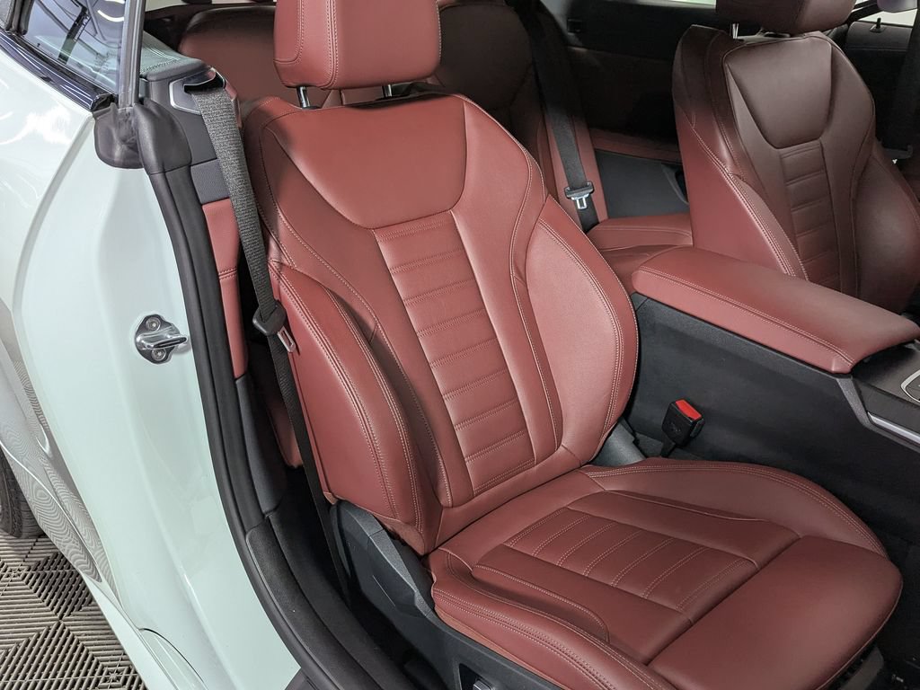 Certified 2022 BMW 430i Convertible w/ M Sport Package RWD image 29