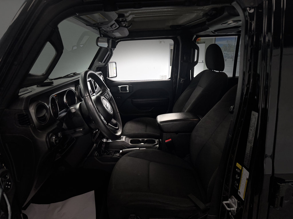 Used 2023 Jeep Gladiator Sport AWD/4WD image 14