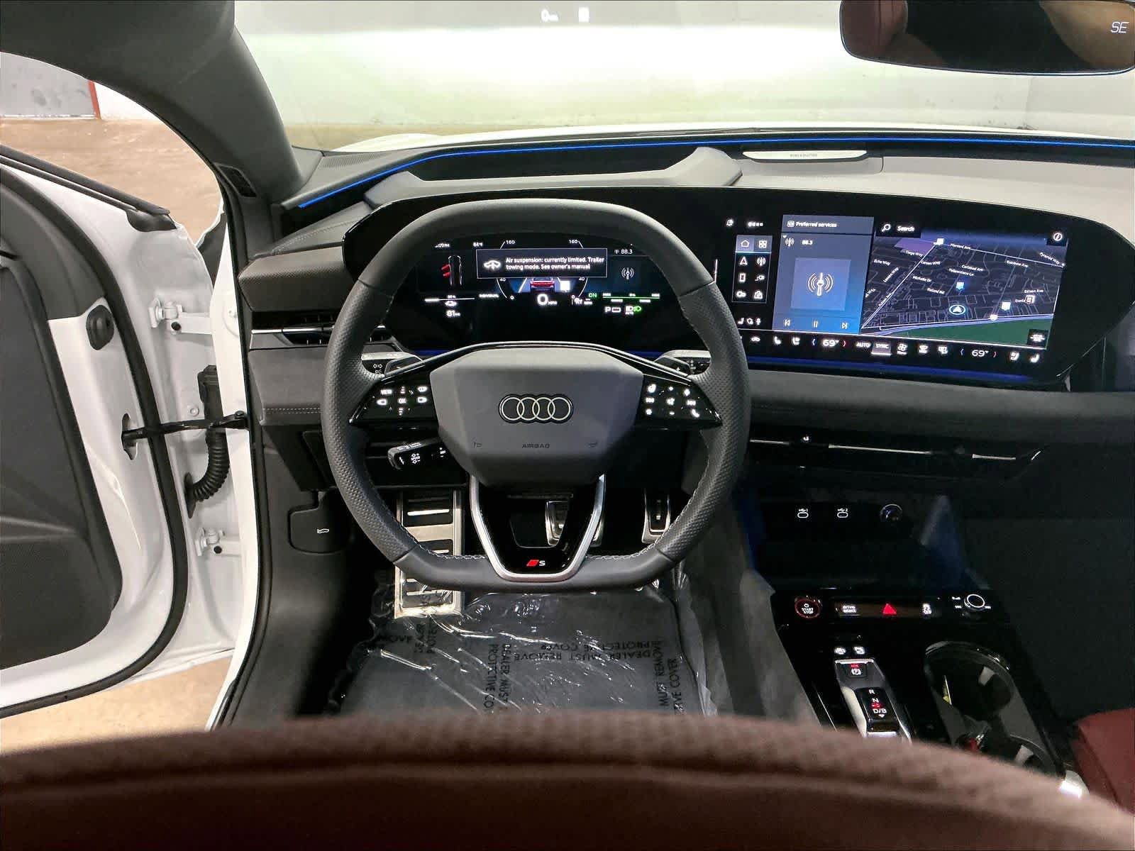 Certified 2025 Audi S6 e-tron Prestige w/ 21" Black Optic Package image 7