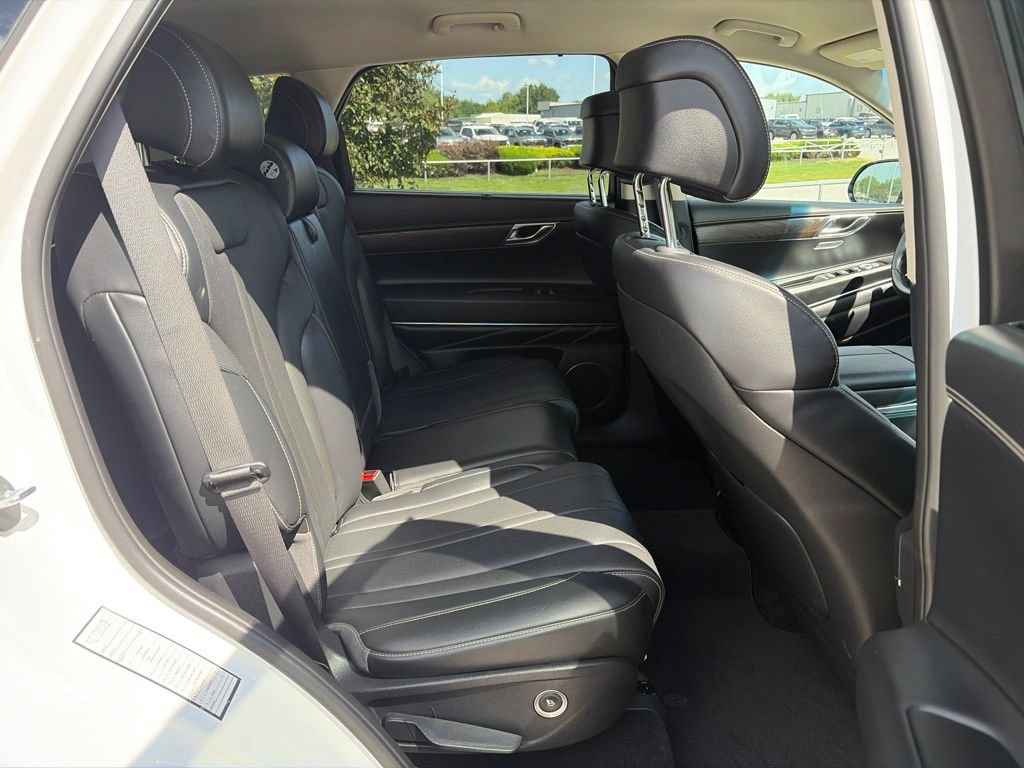 Used 2024 Genesis GV80 2.5T AWD/4WD image 29