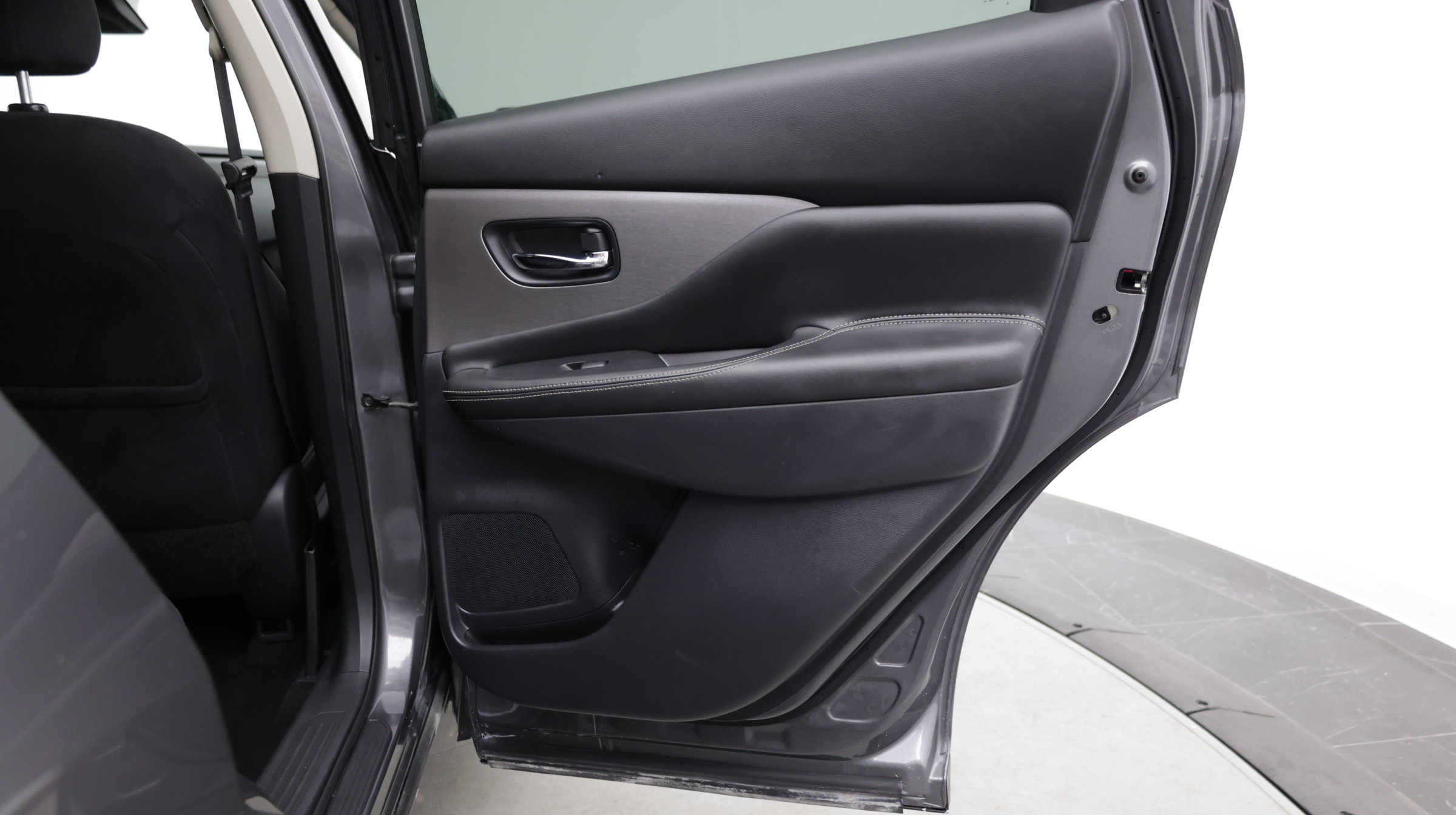 Used 2022 Nissan Murano S FWD image 32