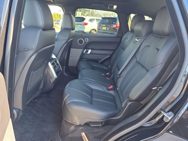 Used 2016 Land Rover Range Rover Sport SE image 15