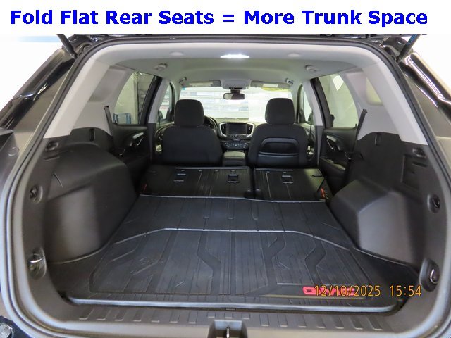 Used 2022 GMC Terrain SLE w/ Driver Convenience Package image 32