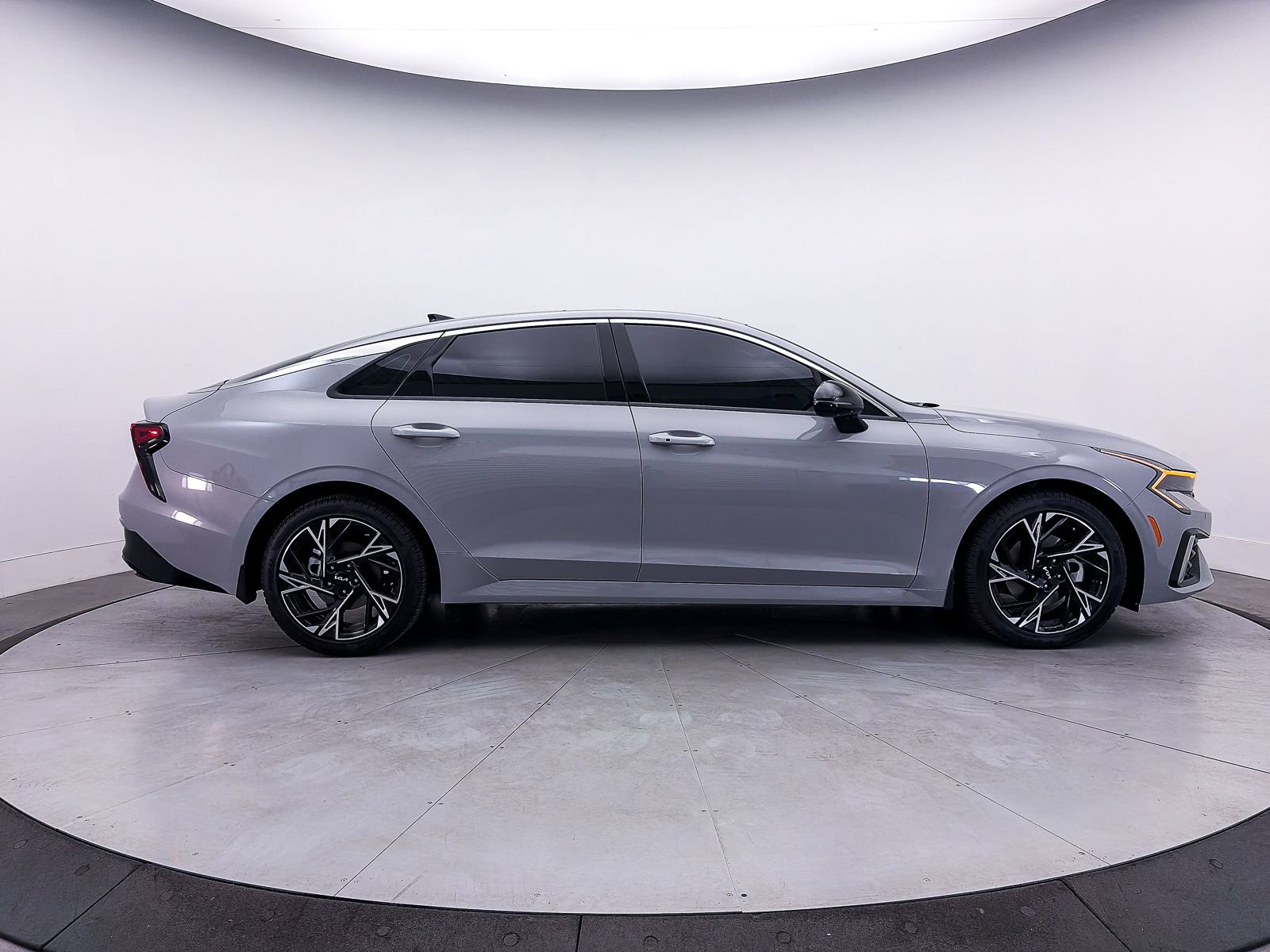 Used 2025 Kia K5 GT-Line w/ GT-Line Premium Package FWD image 44