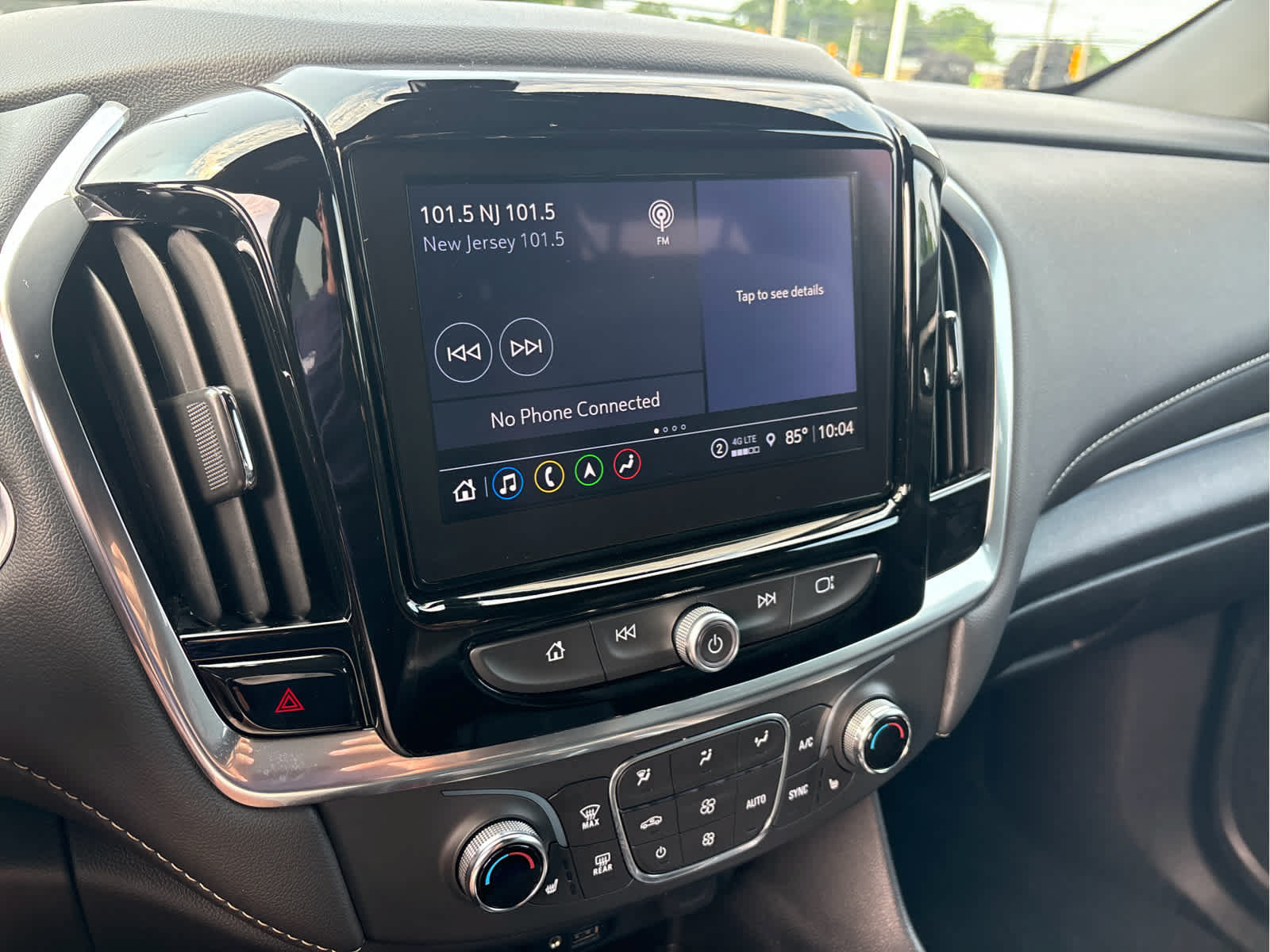 Certified 2023 Chevrolet Traverse LT w/ LT Premium Package AWD/4WD image 10