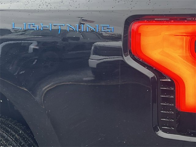 New 2025 Ford F150 Lightning XLT image 7