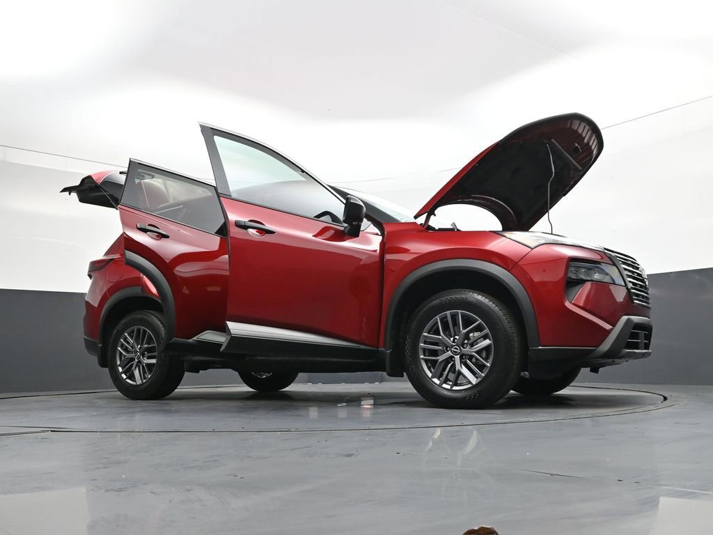 Certified 2026 Nissan Rogue S image 46