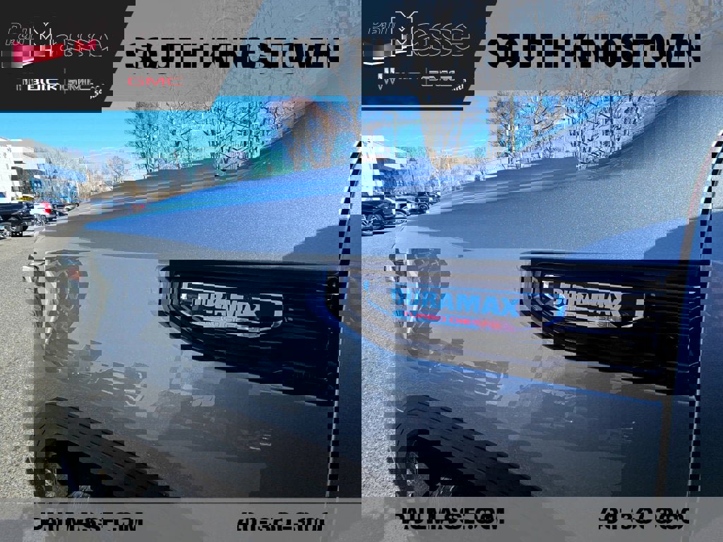 Used 2023 GMC Sierra 1500 Elevation w/ Elevation Premium Package image 4