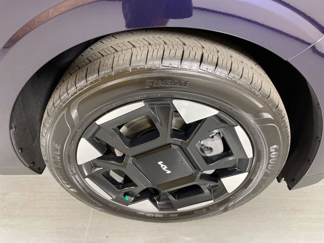 New 2026 Kia Carnival EX image 11