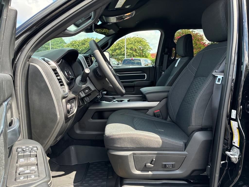 New 2025 RAM 2500 Big Horn image 10