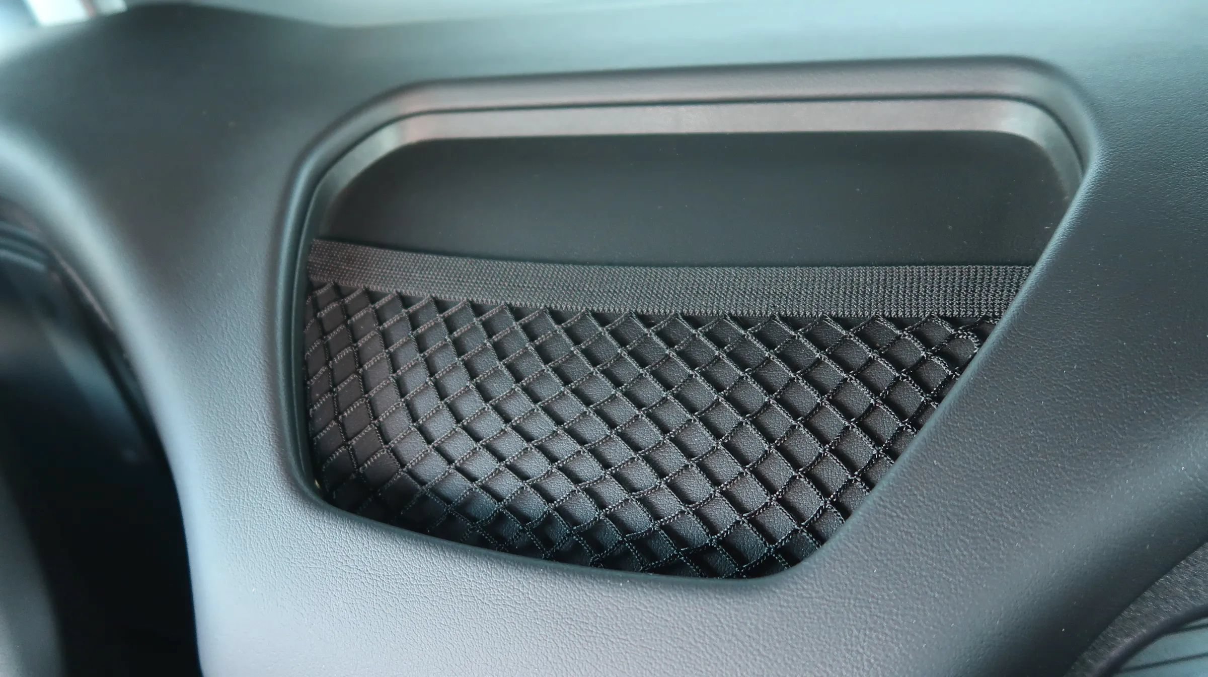 Used 2020 Jaguar F-TYPE R AWD/4WD image 24