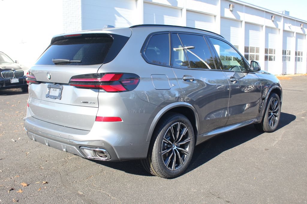 New 2026 BMW X5 xDrive40i w/ Executive Package AWD/4WD image 9