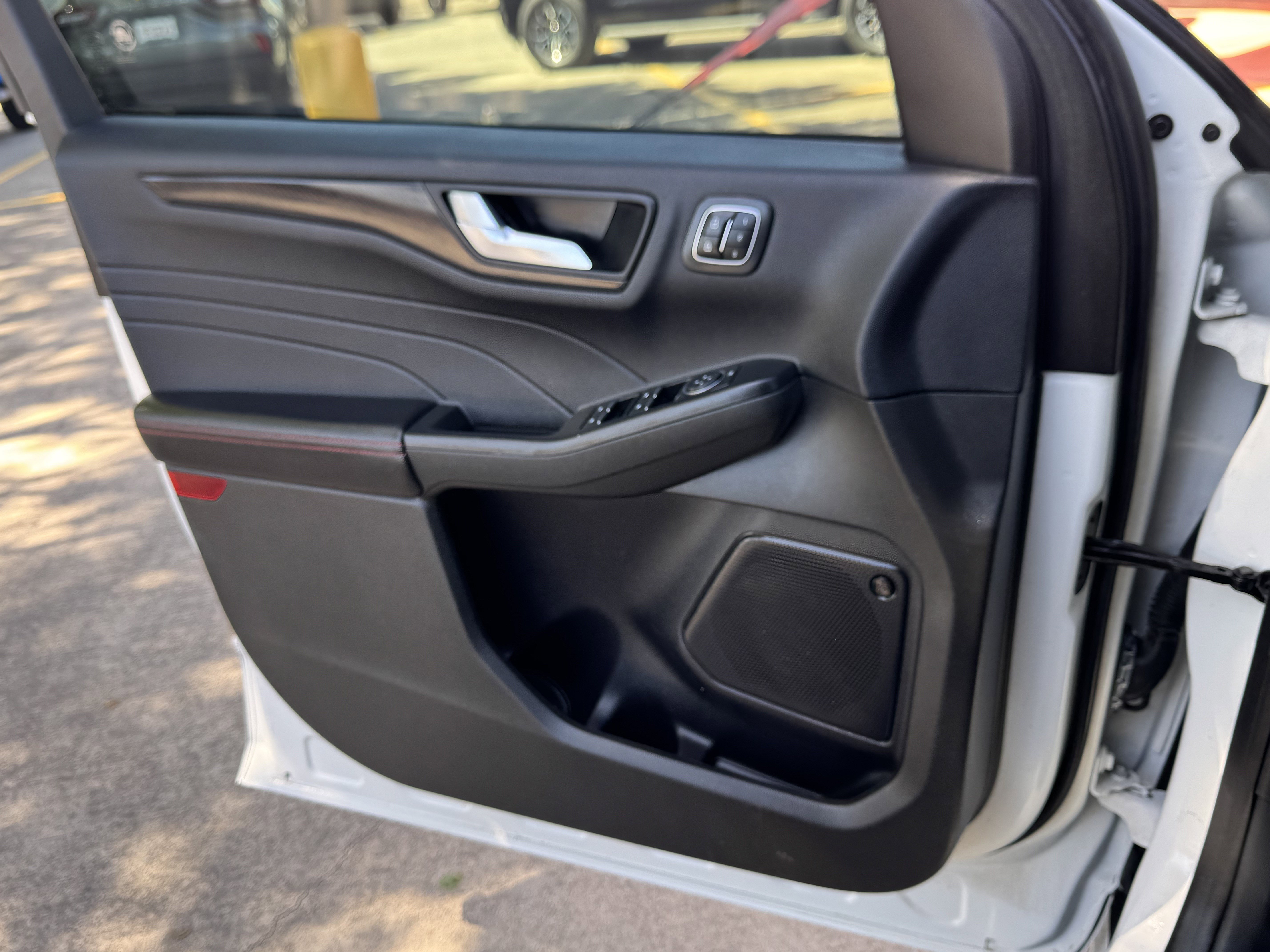 Used 2023 Ford Escape ST-Line Select w/ Tech Pack #2 image 26