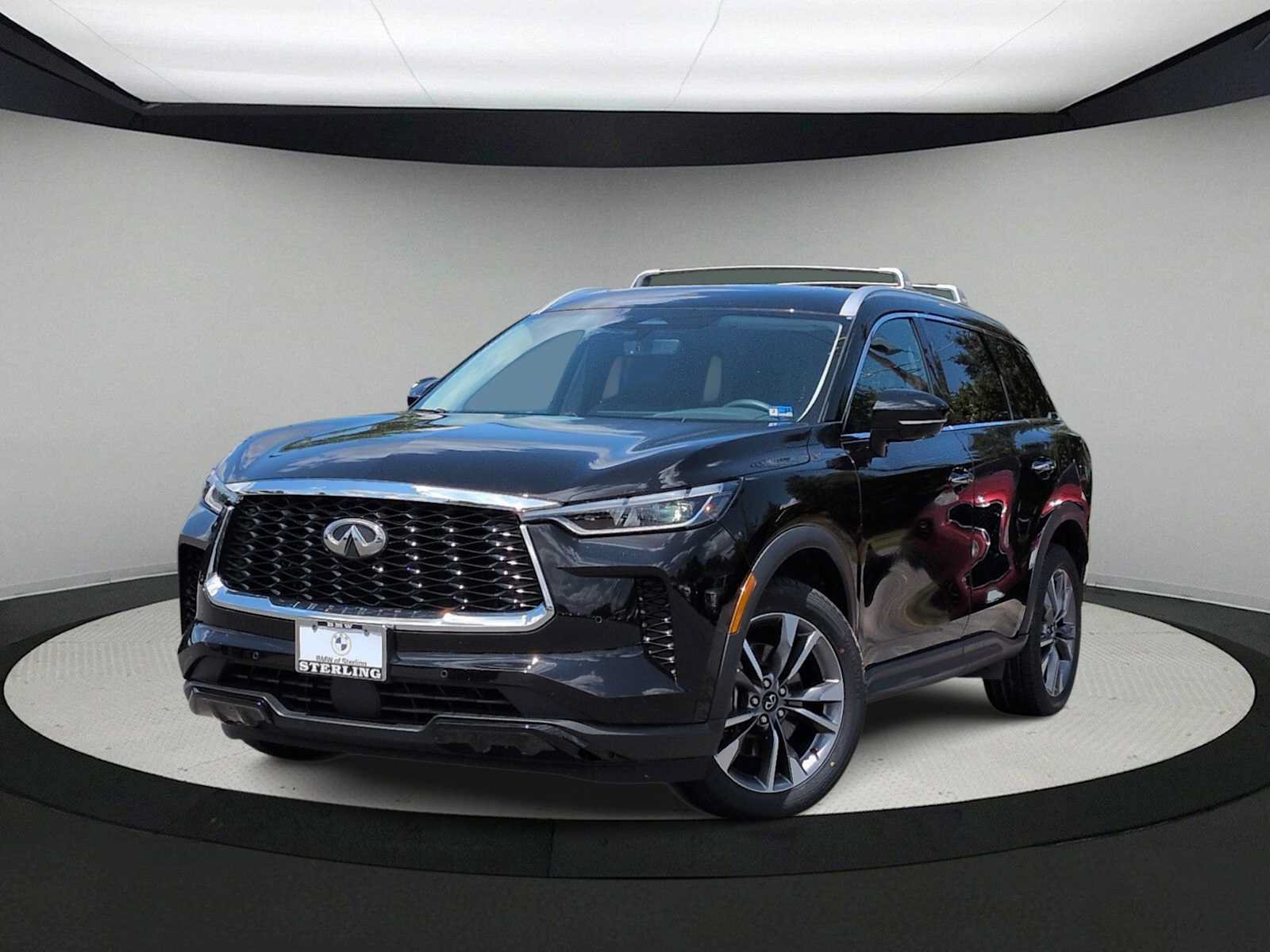 Used 2023 INFINITI QX60 Luxe AWD/4WD image 1