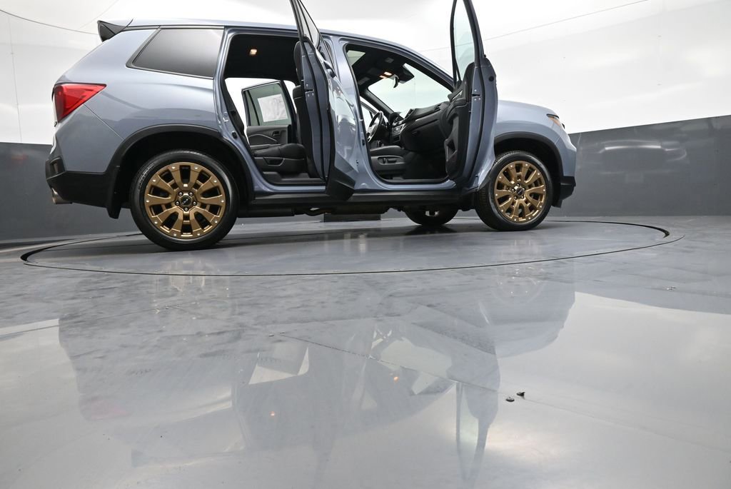 Certified 2023 Honda Passport EX-L image 48