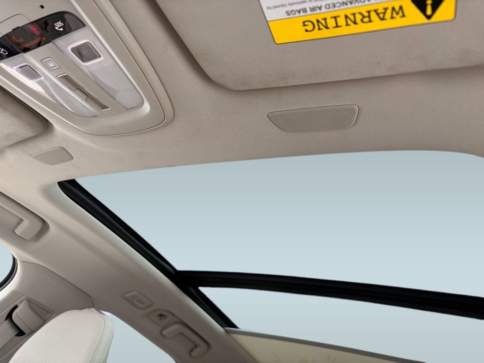 Certified 2025 Volvo V90 B6 Cross Country Plus image 14