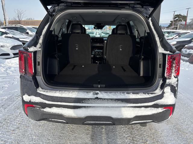 Certified 2025 Kia Sorento SX image 7