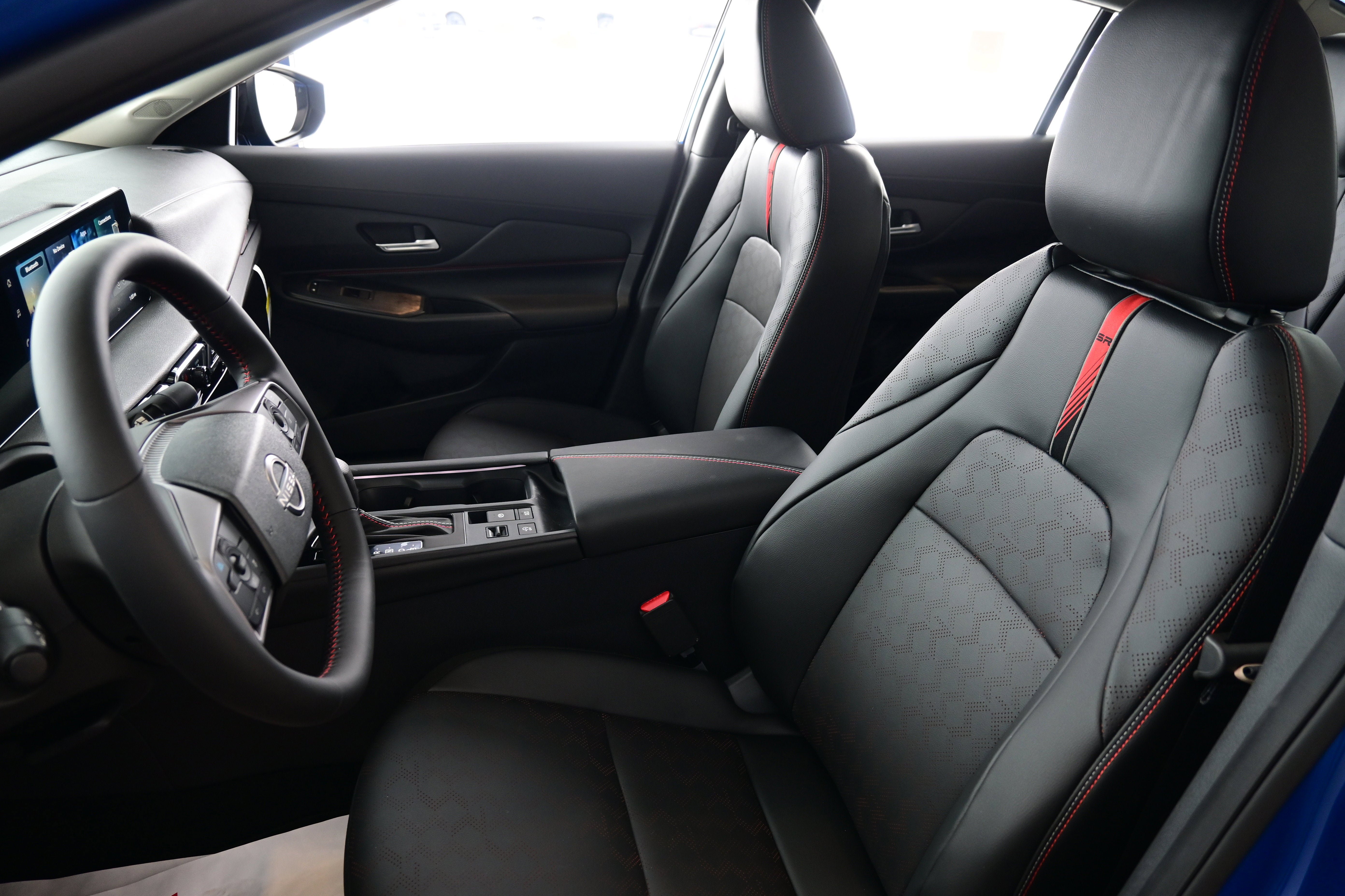 New 2026 Nissan Sentra SR w/ SR Premium Package FWD image 20