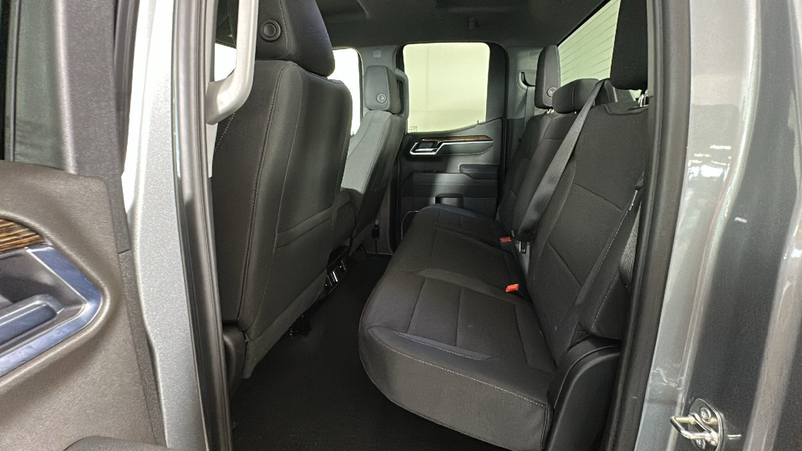 New 2026 GMC Sierra 1500 SLE AWD/4WD image 30