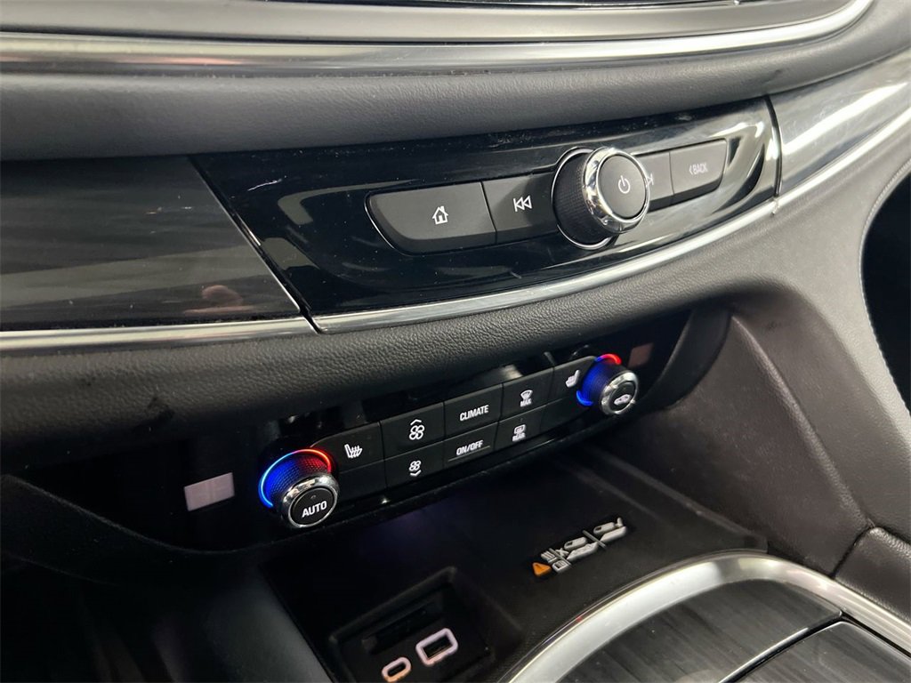 Used 2023 Buick Enclave Essence w/ Experience Buick Package image 16