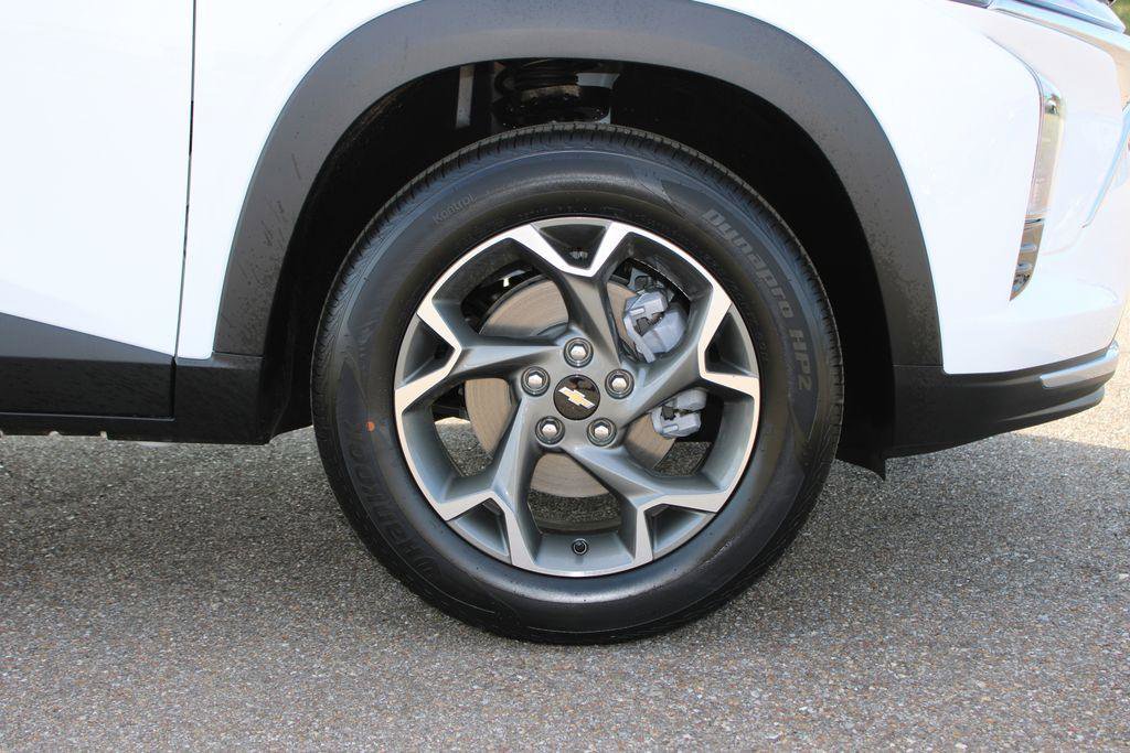 New 2026 Chevrolet Trax LT image 5