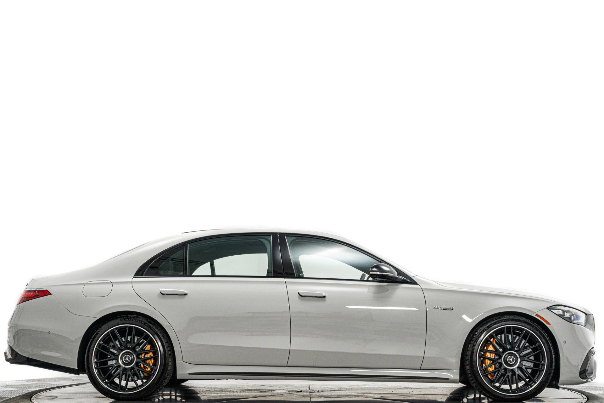 Used 2025 Mercedes-Benz S 63 AMG S image 2