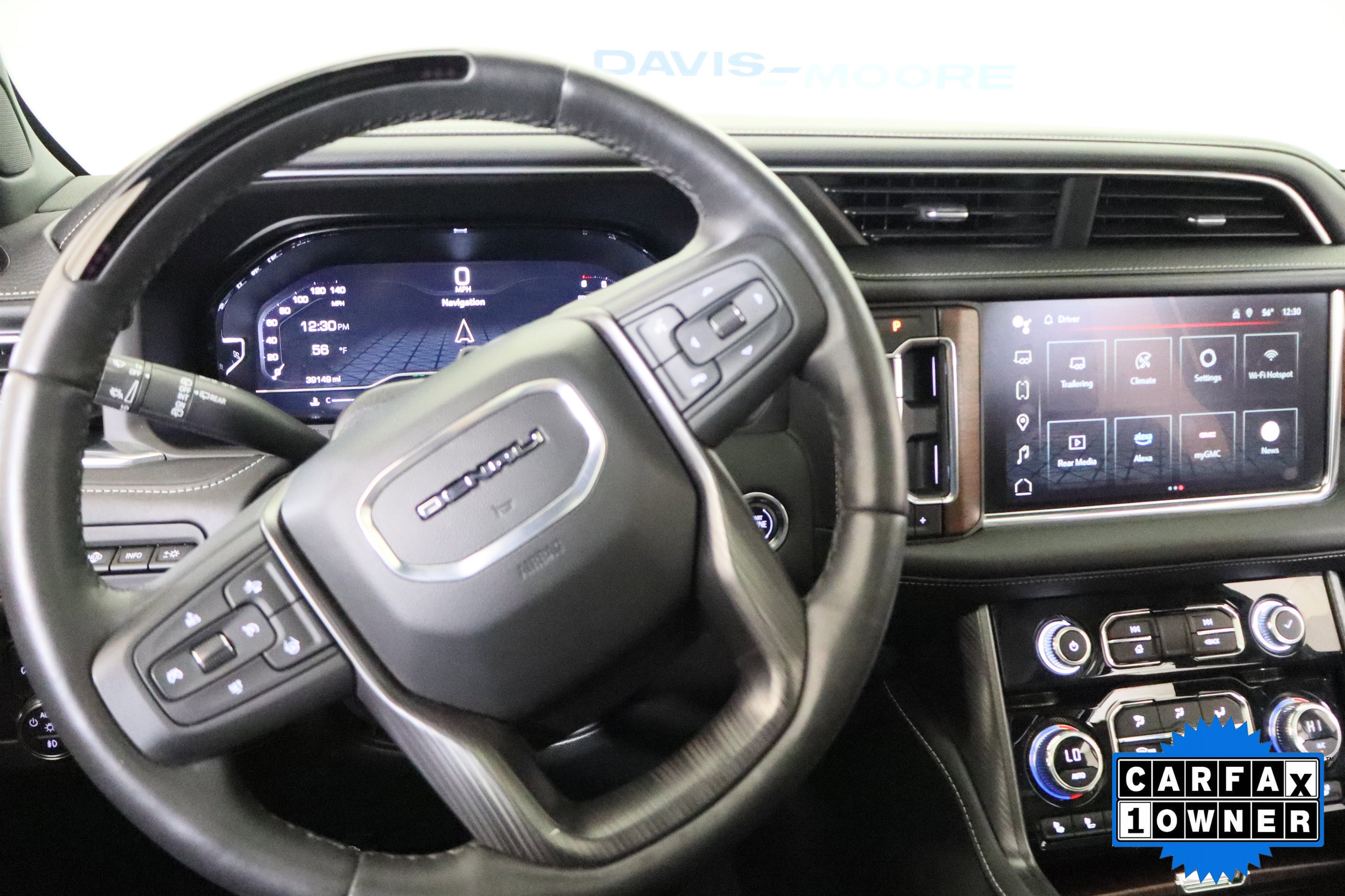 Used 2023 GMC Yukon XL Denali Ultimate AWD/4WD image 22
