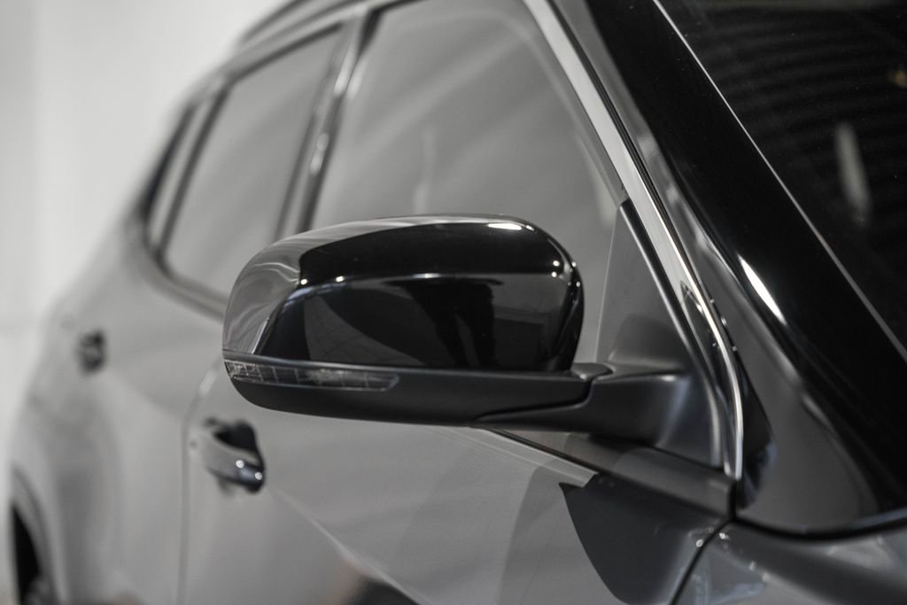 Used 2024 Jeep Compass Limited w/ Sun and Sound Group image 19