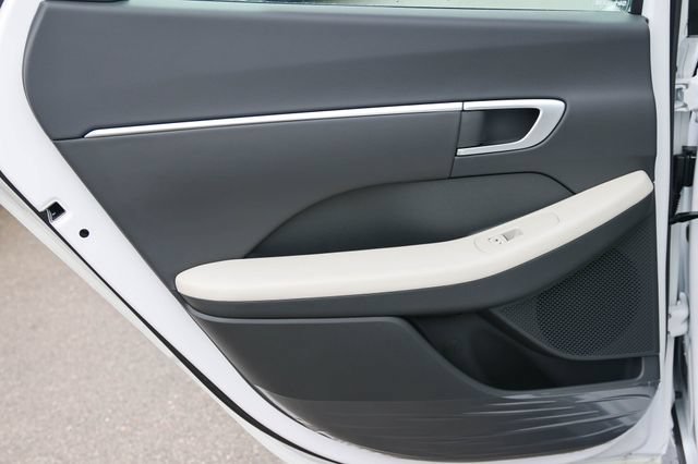 New 2026 Hyundai Sonata SEL FWD image 11