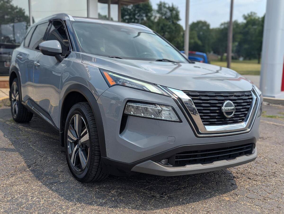 Used 2021 Nissan Rogue SL