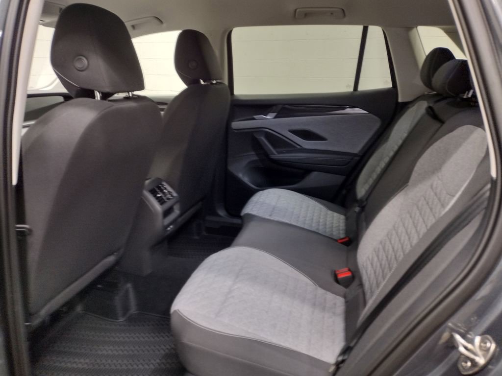 New 2026 Volkswagen Tiguan S AWD/4WD image 21