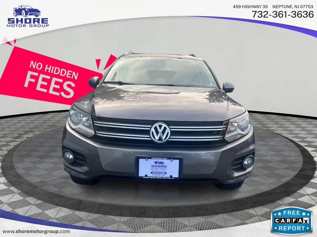 Used 2012 Volkswagen Tiguan S image 2