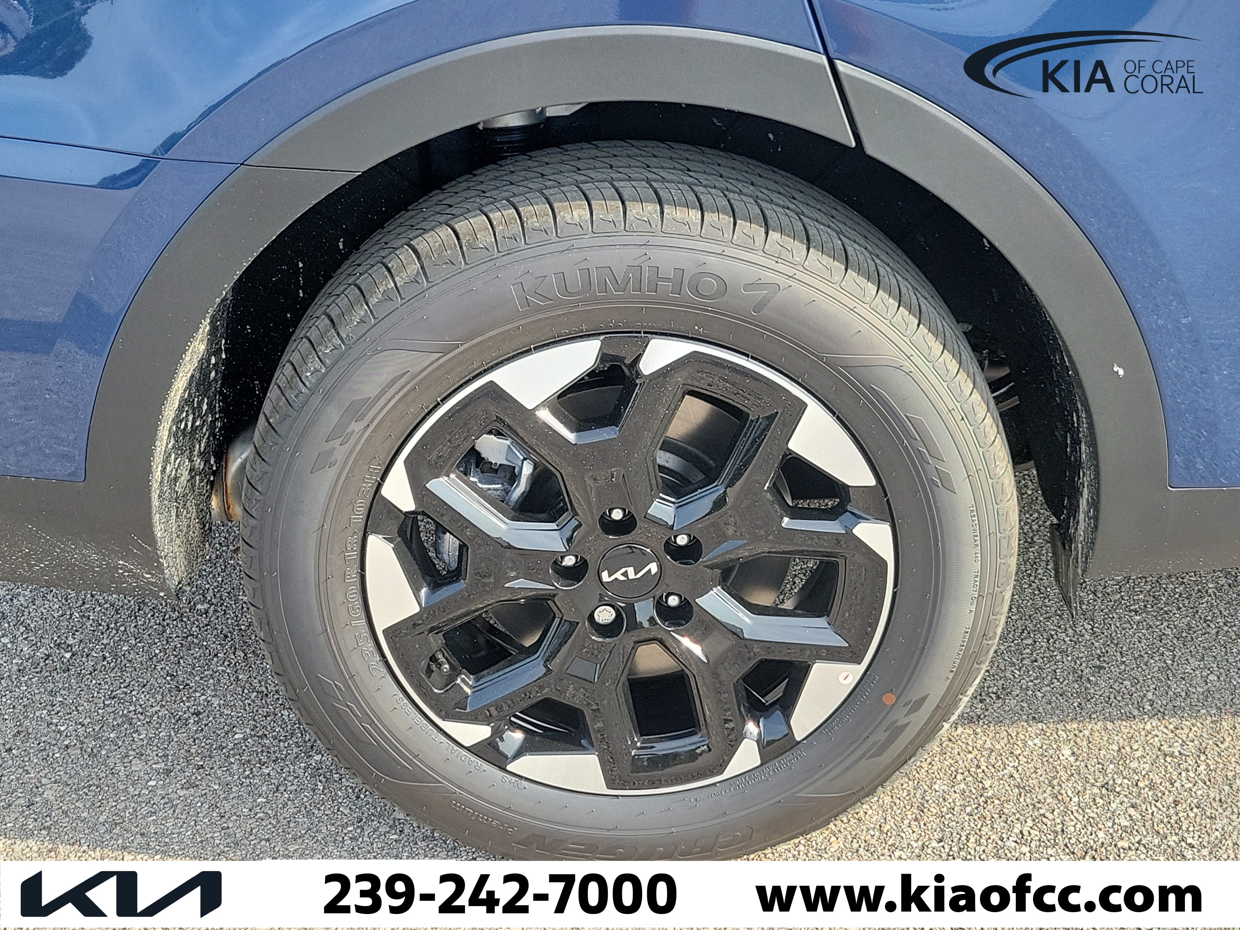 New 2026 Kia Sorento S FWD image 9