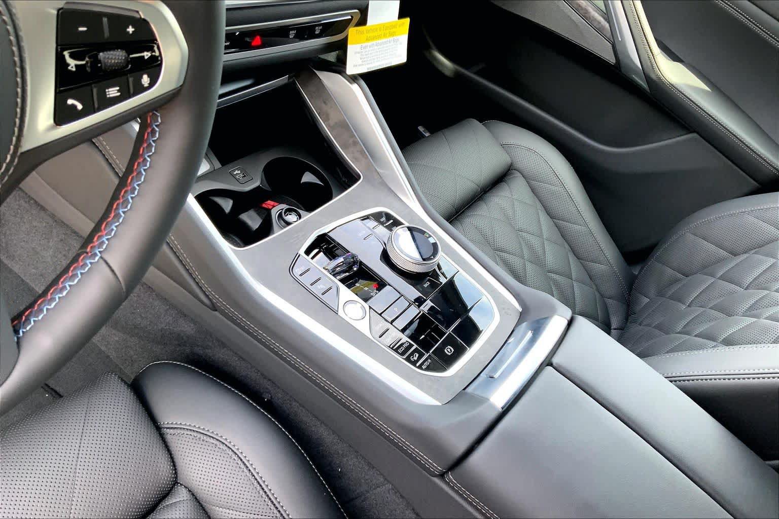 New 2027 BMW X6 M60i AWD/4WD image 7