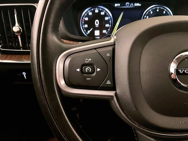 Used 2022 Volvo S60 B5 Momentum w/ Advanced Package AWD/4WD image 17