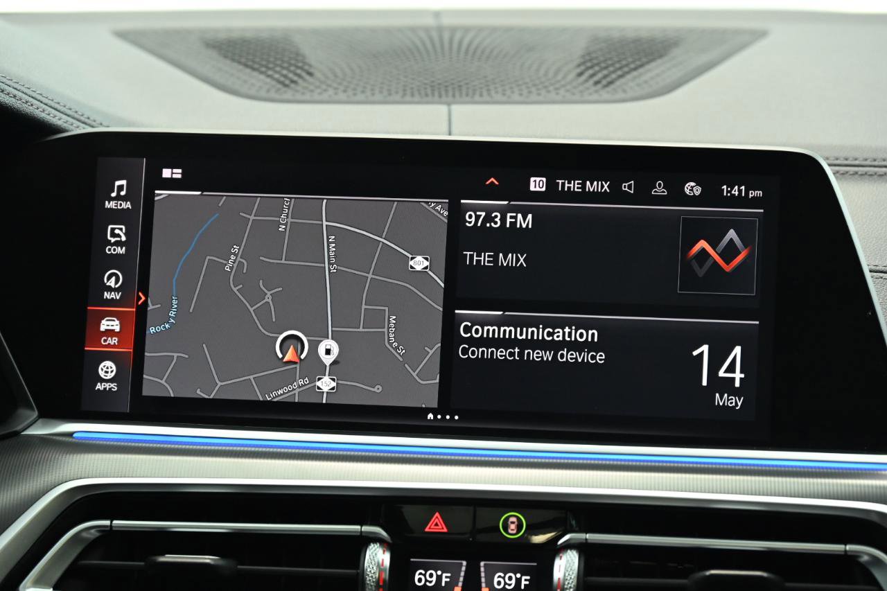 Used 2020 BMW X5 M50i w/ Premium Package AWD/4WD image 29