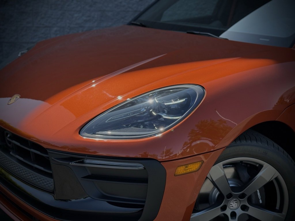 New 2025 Porsche Macan image 12