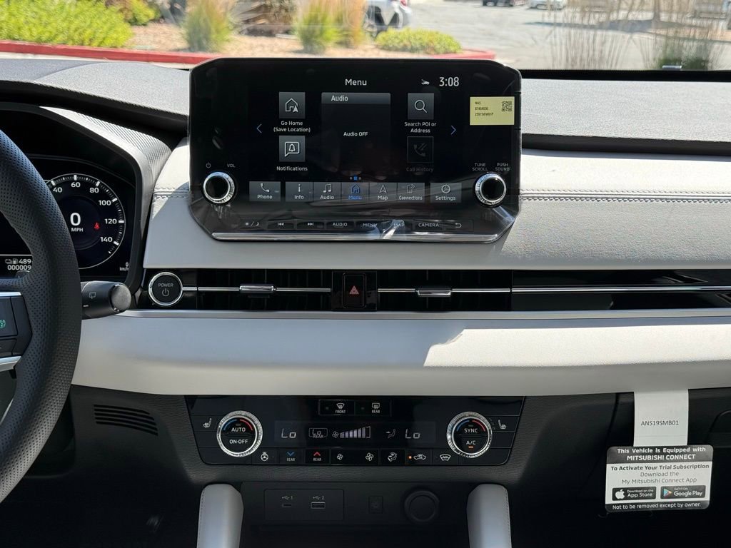 New 2025 Mitsubishi Outlander SEL image 14