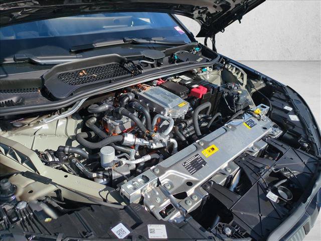 Certified 2026 BMW iX xDrive45 w/ Premium Package image 23