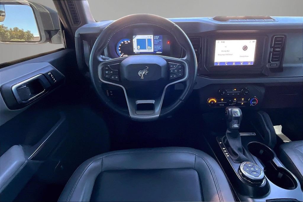 Used 2023 Ford Bronco Big Bend w/ Sasquatch Package AWD/4WD image 8