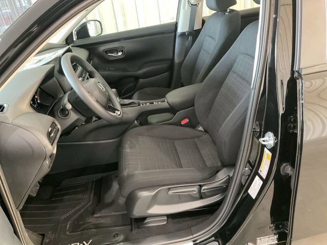 New 2026 Honda HR-V LX image 3