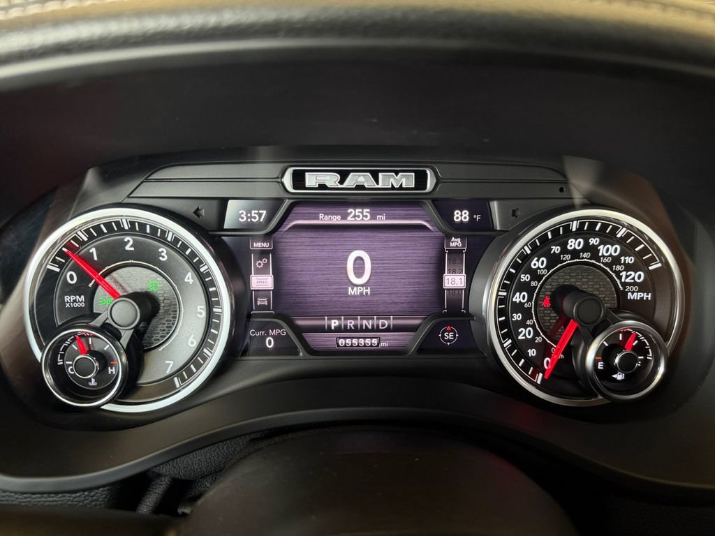 Used 2021 RAM 1500 Laramie w/ Sport Appearance Package AWD/4WD image 17