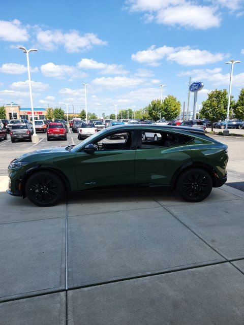 New 2026 Ford Mustang Mach-E Premium w/ Sport Appearance Package AWD/4WD image 5